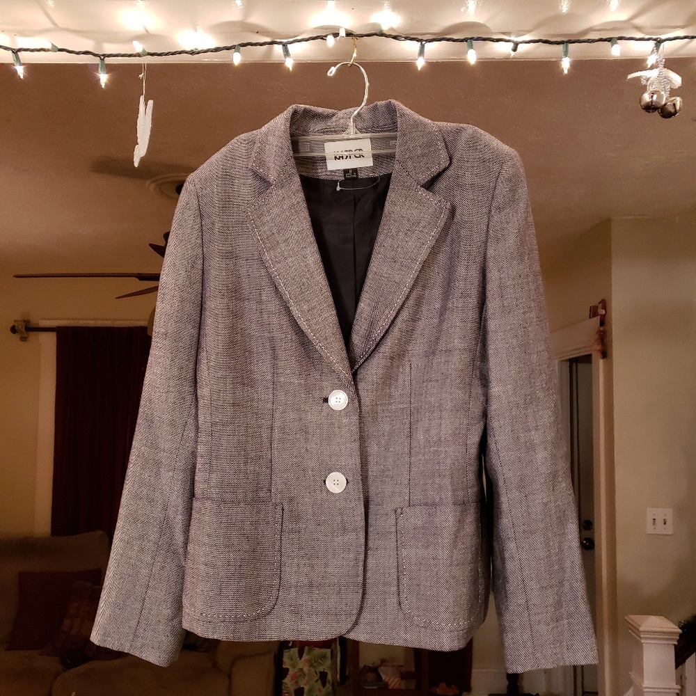 Kasper Skirt Suit